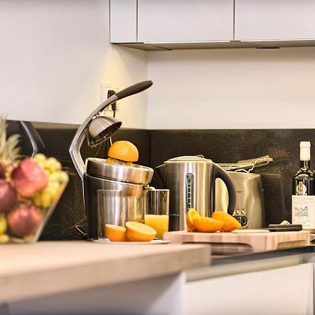 Exclusive 2 Bedroom Apartment Old Town - 2 Baths, Balcony And View - By Prague City Apartments Екстер'єр фото