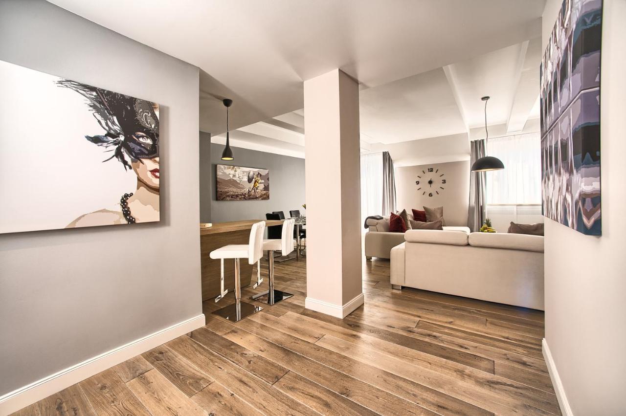 Exclusive 2 Bedroom Apartment Old Town - 2 Baths, Balcony And View - By Prague City Apartments Екстер'єр фото