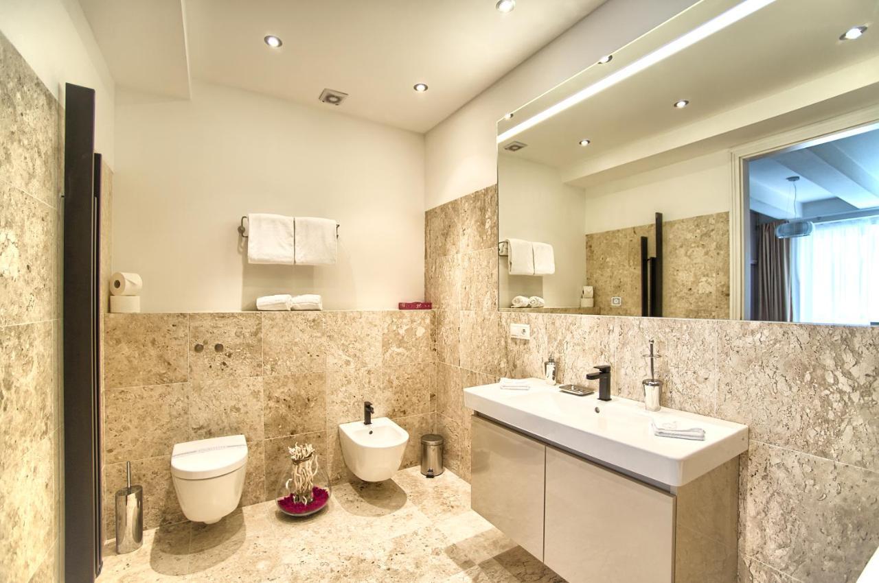 Exclusive 2 Bedroom Apartment Old Town - 2 Baths, Balcony And View - By Prague City Apartments Екстер'єр фото