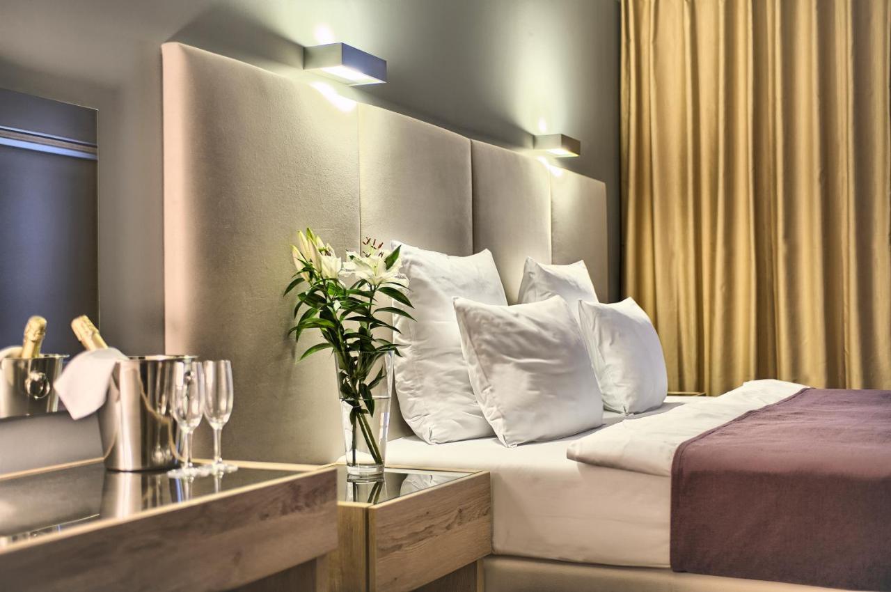 Exclusive 2 Bedroom Apartment Old Town - 2 Baths, Balcony And View - By Prague City Apartments Екстер'єр фото